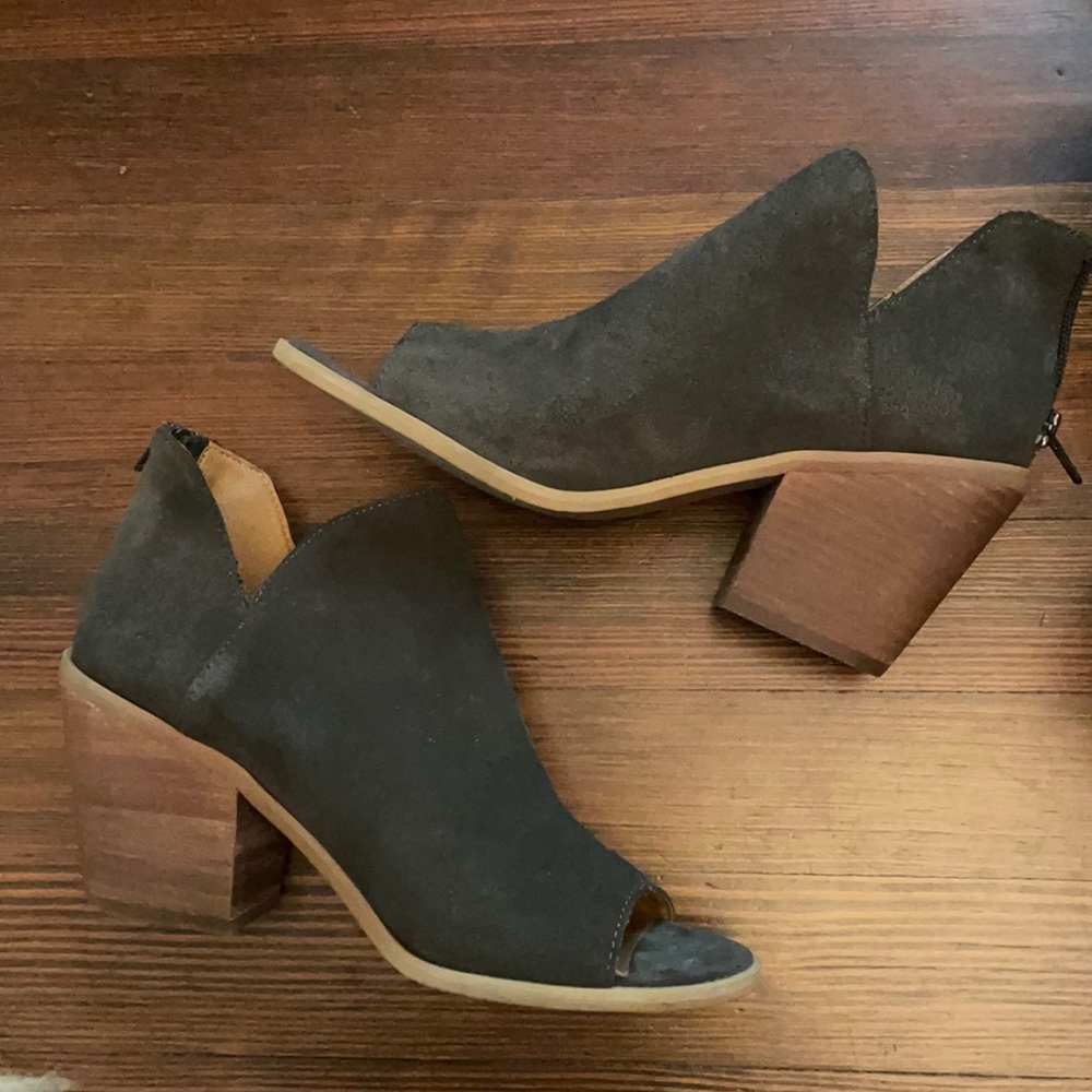 Susina from Nordstrom rack chunky heel booties
